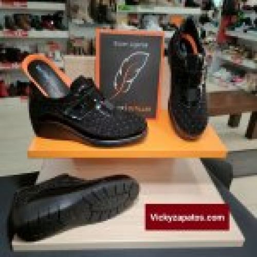 Zapato de Velcro y Cuña Baja en Piel y Licras Máxima Adaptación DOCTOR CUTILLAS 60328 HECHO EN ESPAÑA San Fernando de Henares