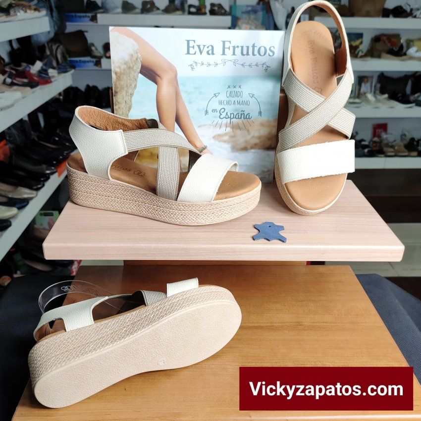Sandalia en Piel y Planta de Gel EVA FRUTOS E28 Cuña Media Hechas en España