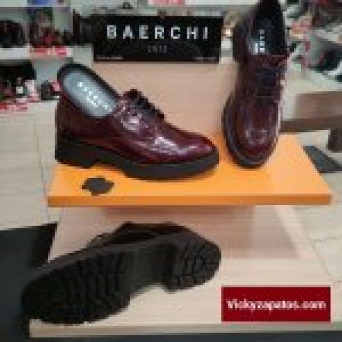 Zapato Blucher en Piel Charol Grabada BAERCHI 52250 HECHOS EN ESPAÑA Coslada