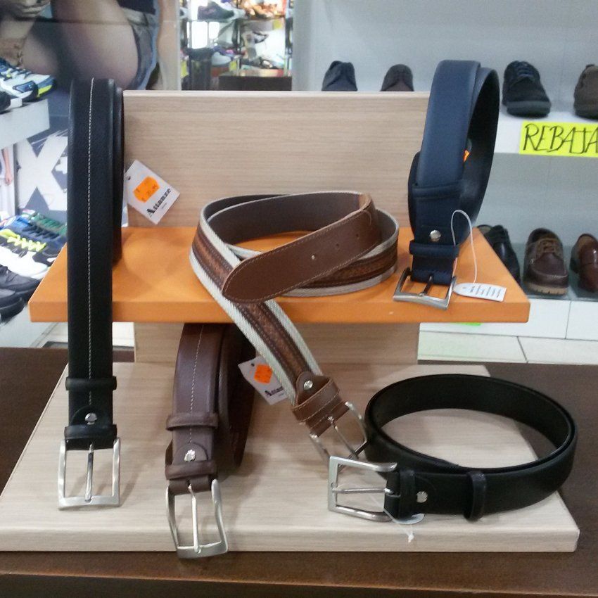 Cinturones de Piel de Hombre