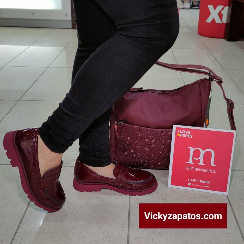 Zapato Mocasín en Piel Charol PEPE MENARGUES 21041 HECHOS EN ESPAÑA Coslada