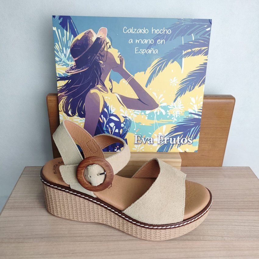 Sandalia en Piel Afelpada EVA FRUTOS 6509 con Planta de Gel y Cuña Media Hechas en España