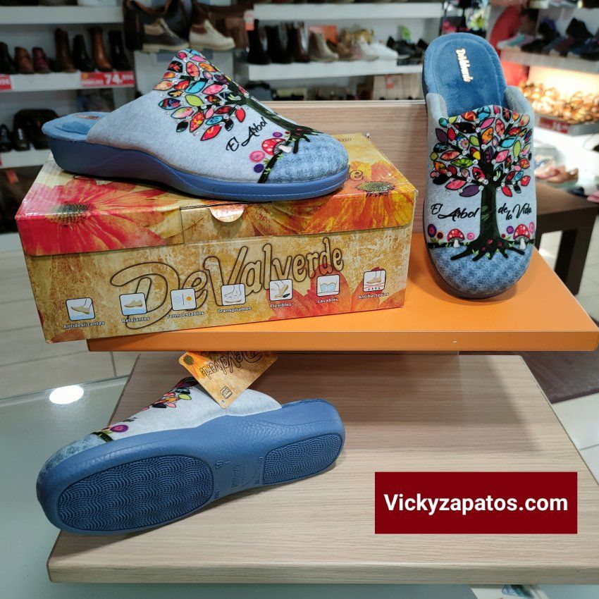 Zapatilla con Serigrafia y Bordado del Arbol de la Vida DeValverde 1135 Hechas en España
