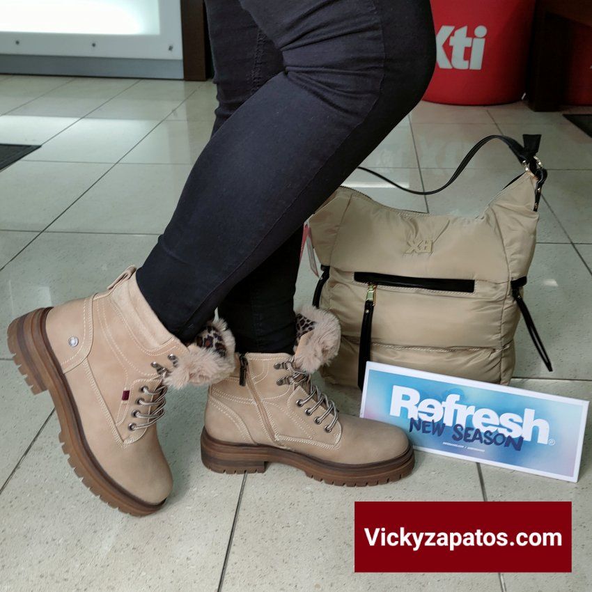 Botín Casual Vegano Tipo Montaña de Cordón REFRESH 78984 Nueva Colección Otoño Invierno 21 en Coslada