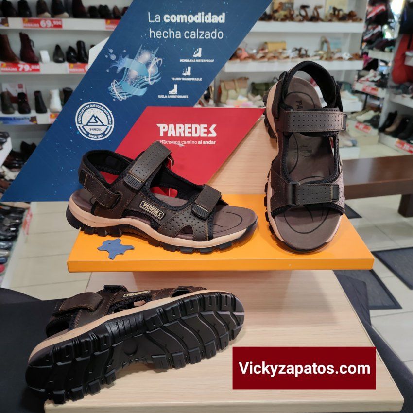 Sandalia Ajustable de Velcro Toda En Piel PAREDES 22172 Coslada
