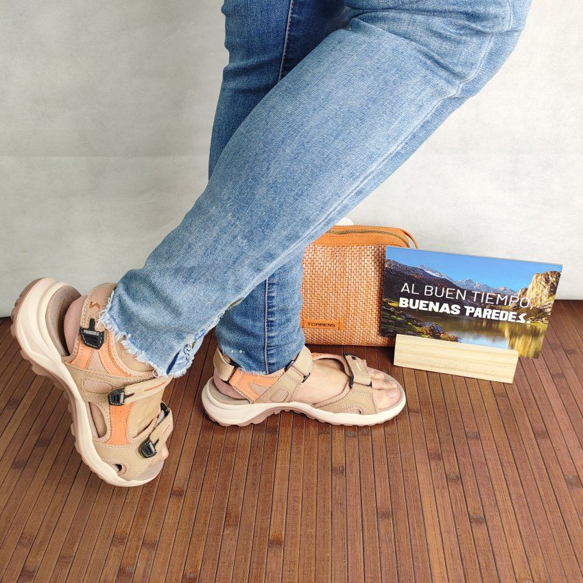 Sandalia Trekking Mujer PAREDES Banyotes Trek Piel Nobuck con Velcro – Suela Phylon + TPR