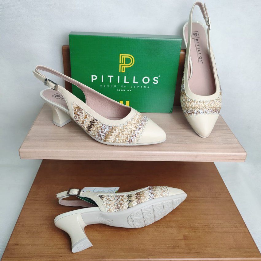 Salón abierto PITILLOS 11185 – Elegancia natural y confort