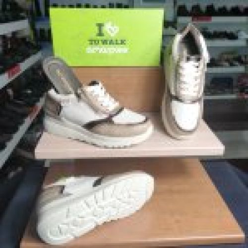 Amarpies – Deportiva casual vegana con cordón y cremallera en Crema combinado   VICKY Zapatos