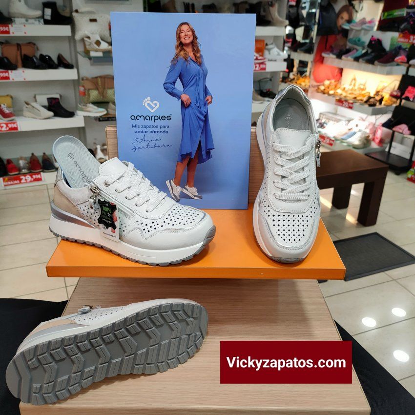 Deportivo Casual en Piel AMARPIES DA50 Colección Primavera Verano 23 Coslada