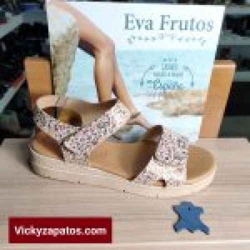 Sandalia en Piel y Planta de Gel Plana EVA FRUTOS E27 Hechas en España
