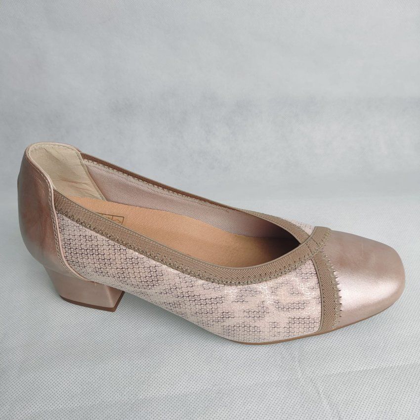 Salón de Piel y Lycra DOCTOR CUTILLAS 81258 con Plantilla Extraíble Máximo Confort