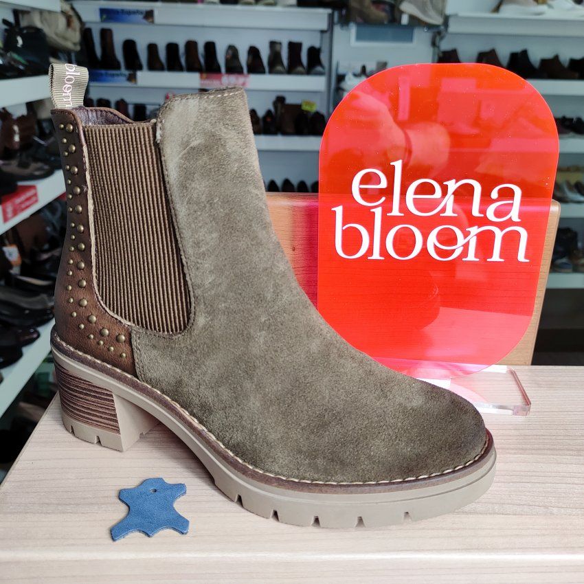 Elena Bloom – Botín casual de piel afelpada con tachuelas y tacón ancho   Vicky Zapatos