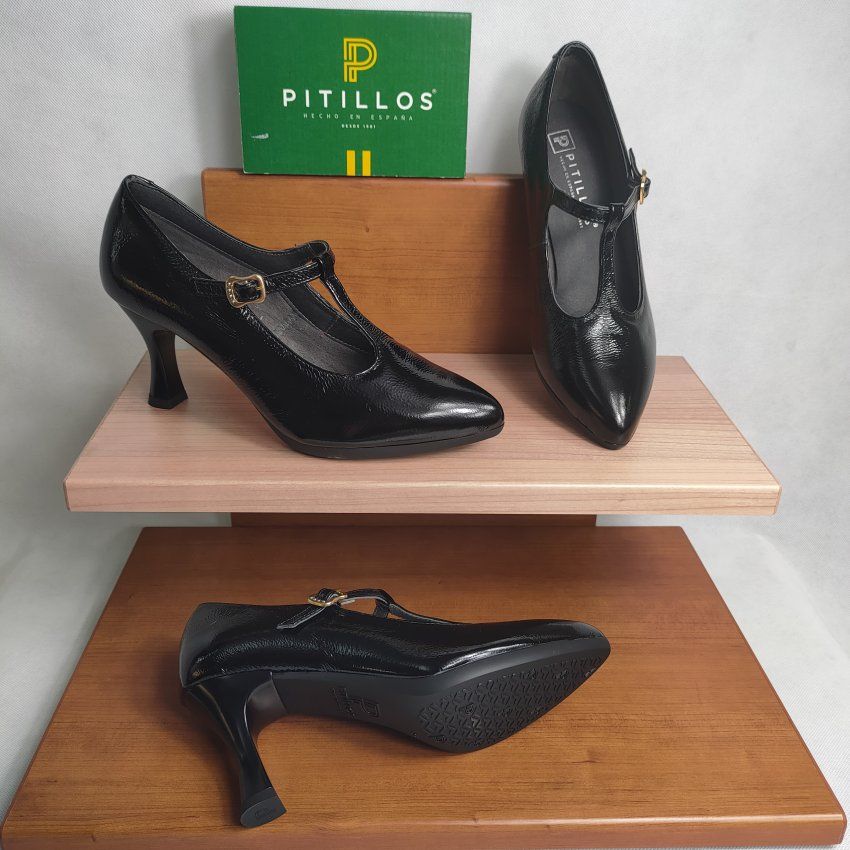 Salón Mujer PITILLOS 30534 GILDA en Piel Charol Negro con Trabilla