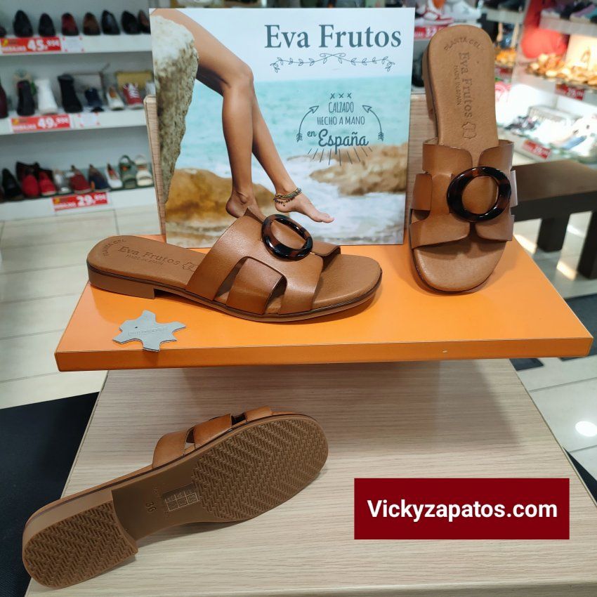 Zueco en Piel y Planta de Gel Plana EVA FRUTOS E132 Hechas en España Coslada