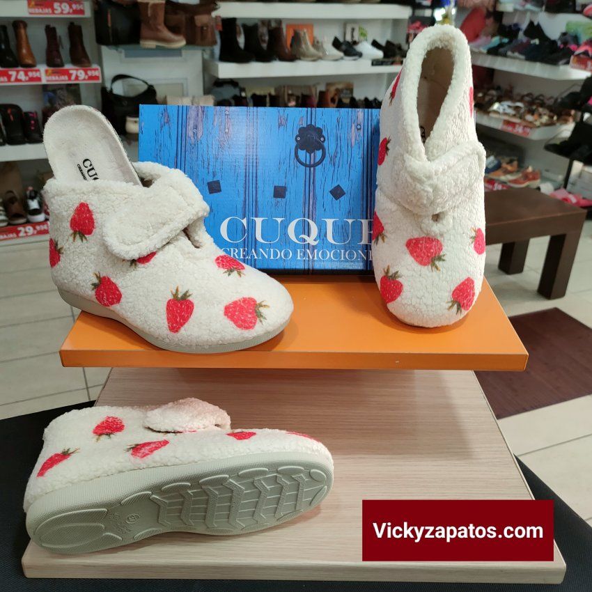 Zapatillas de Bota con Serigrafia de Fresas Plantilla Extraíble RODEVIL 5582 HECHAS EN ESPAÑA Coslada