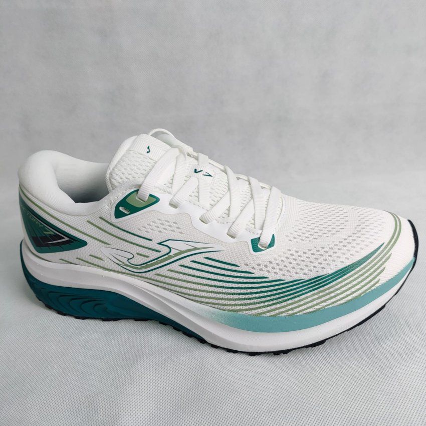 Joma Victory Men 2602 – Zapatillas de running hombre blancas con detalles verdes
