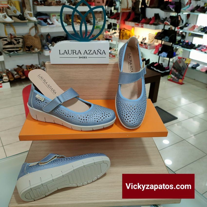 Merceditas Casual de Piel Troquelada  Buen Precio LAURA AZAÑA 17190 Hechas en España Madrid