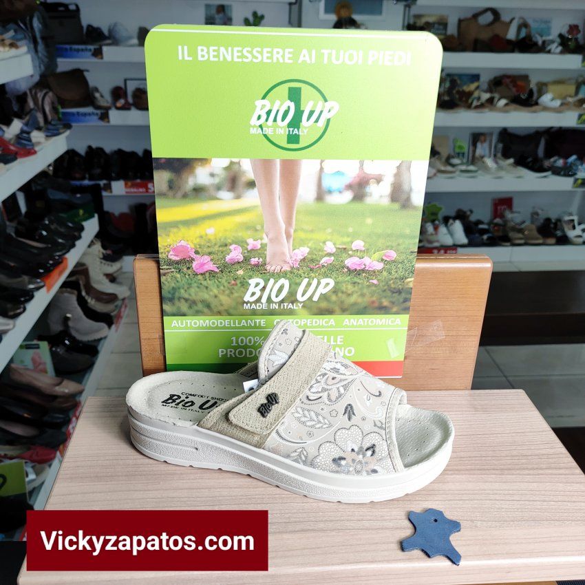 Zueco en Piel y Licra Especial Pies Delicados BIO UP 1716 Ya en Calzados VICKY Coslada