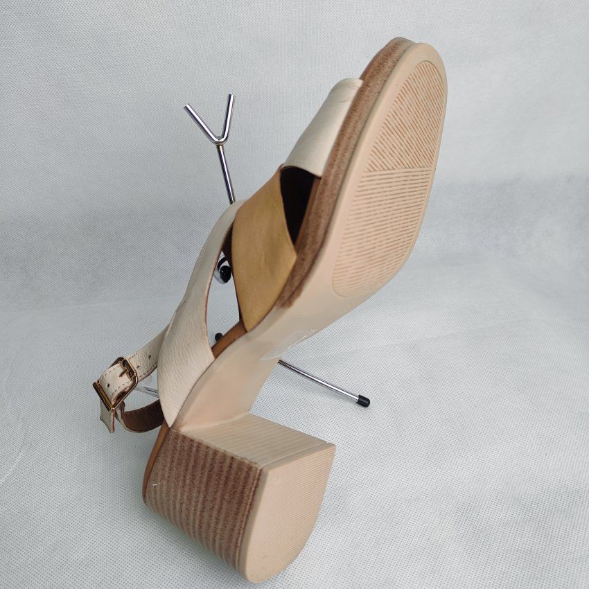 Sandalia Vestir Mujer 48+Hours Piel Beige y Nacarado – Tacón Medio con Plataforma