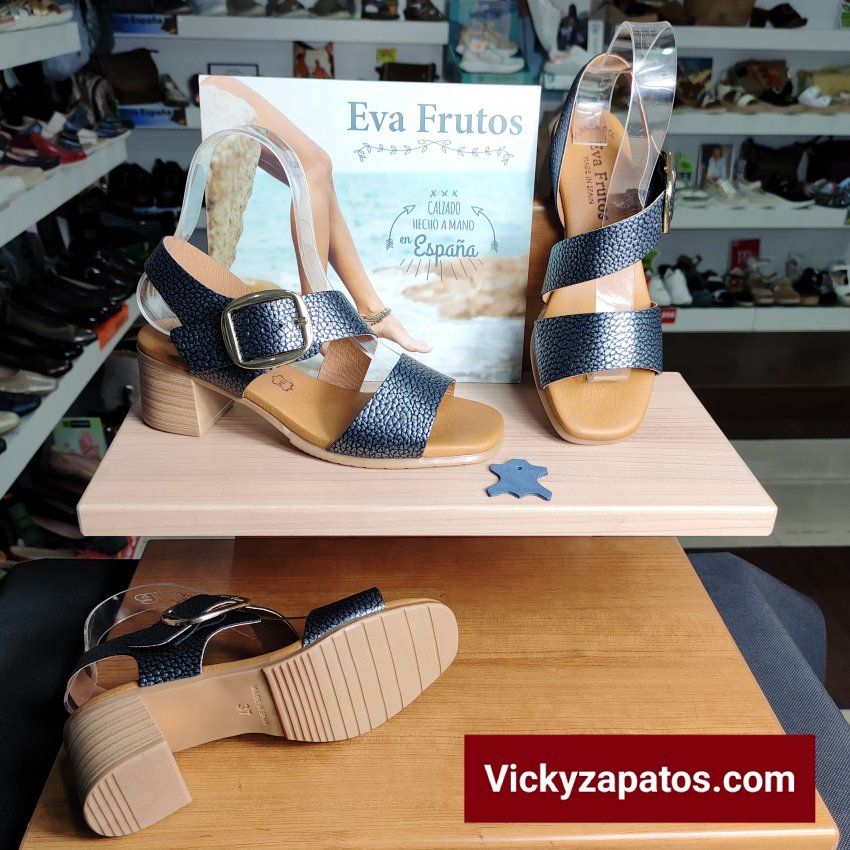 Sandalia en Piel y Planta de Gel EVA FRUTOS E26 Tacón Medio Hechas en España