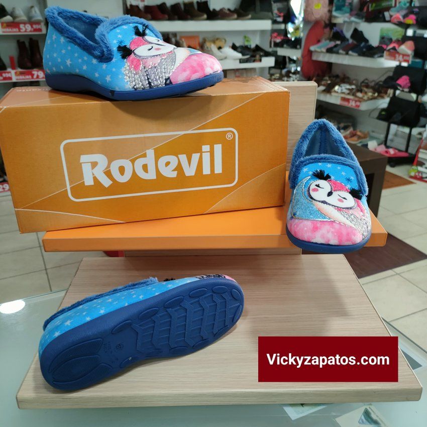 Zapatillas Cerrada Serigrafia de Lechuza Con Plantilla Extraíble RODEVIL 5580 HECHAS EN ESPAÑA