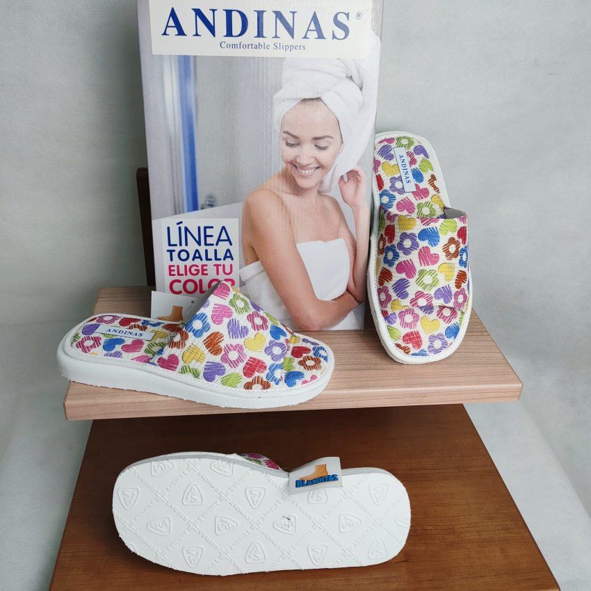 Zapatillas de Casa Mujer ANDINAS Pala Abierta Estampado Corazones con Brillo – Ultraligeras Hechas en España