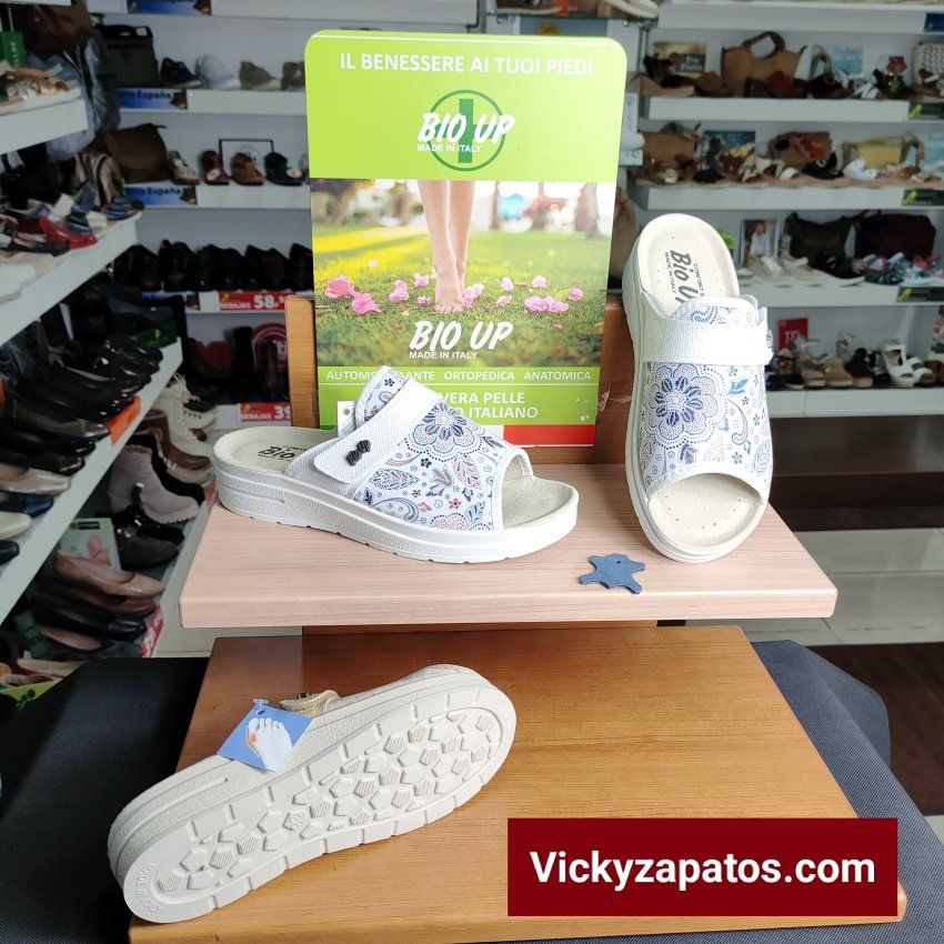 Zueco en Piel y Licra Especial Pies Delicados BIO UP 1716 Ya en Calzados VICKY Coslada