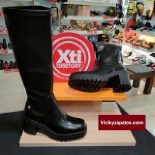 Bota Alta en Licra Adaptable Todo Moda Vegana XTI 40191 Otoño Invierno 22 MADRID