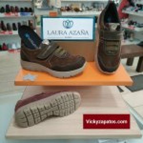 Deportivo Casual Piel de Velcro LAURA AZAÑA 26601 Hechos en España Moda y Confort Otoño Invierno 23 Madrid