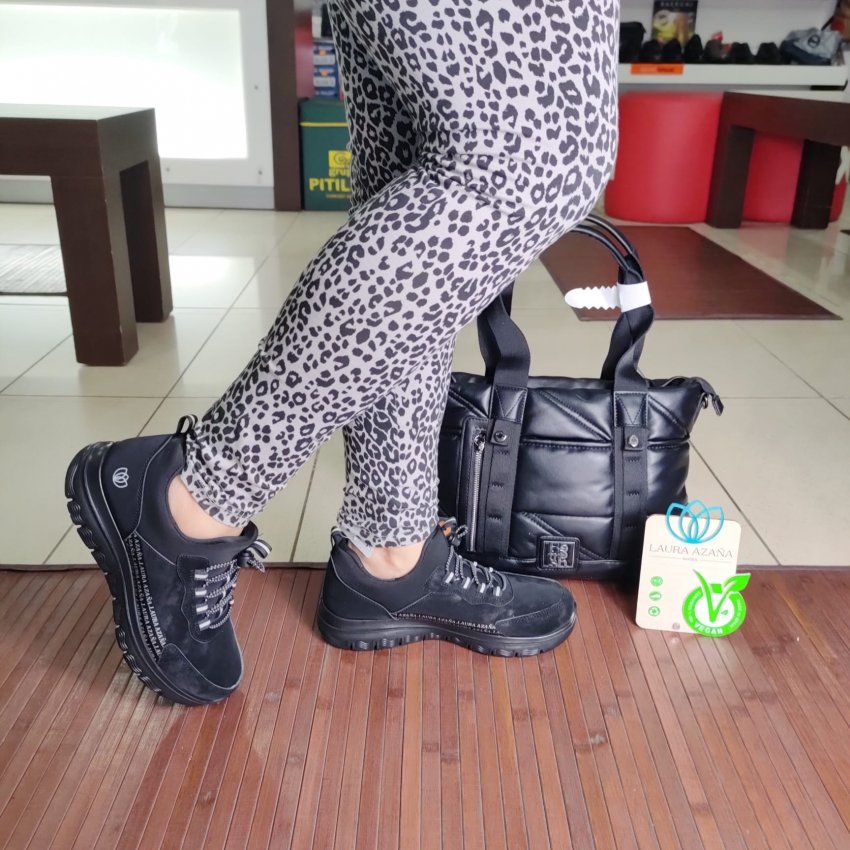 Laura Azaña 26610 – Deportivo casual vegano con cordón elástico y piso antideslizante   VICKY Zapatos