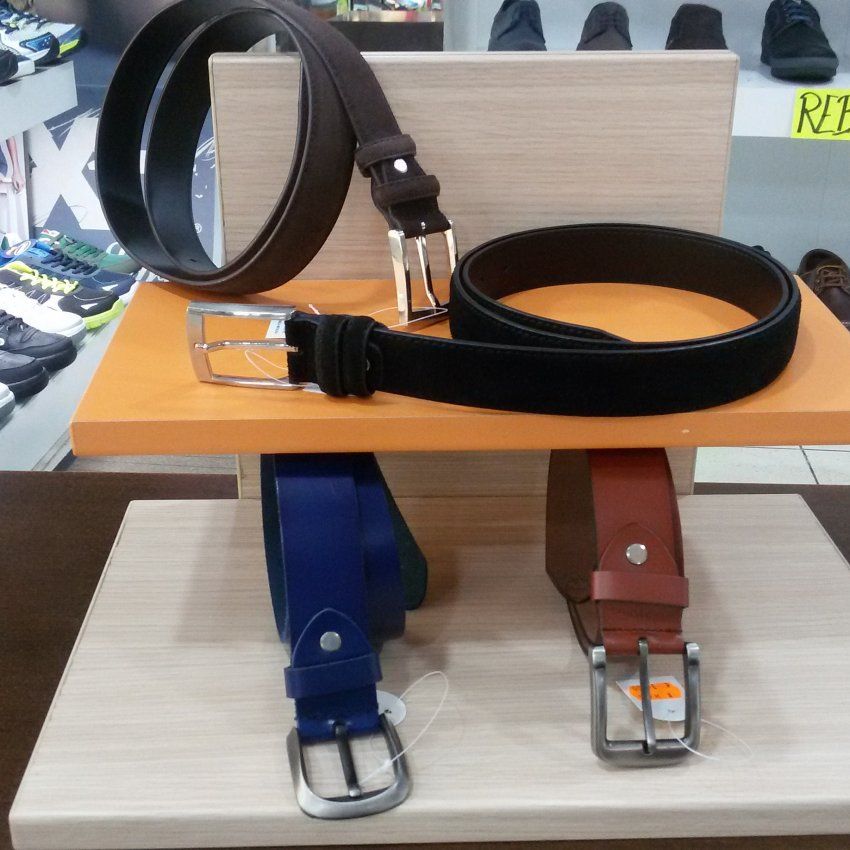 Cinturones en Piel de Caballero