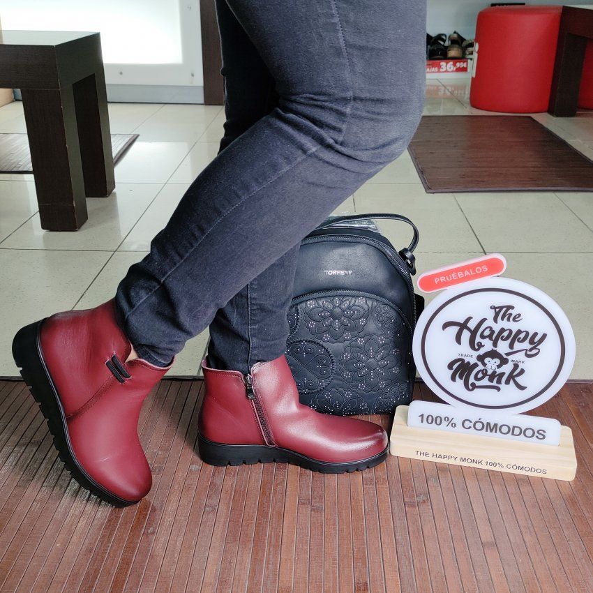 The Happy Monk Carmina 16 – Botín casual de mujer en piel burdeos con cuña baja   VICKY Zapatos