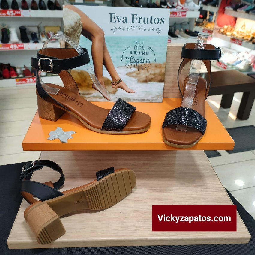 Sandalia en Piel y Tacón medio con Planta de Gel EVA FRUTOS E143 Hechas en España Madrid