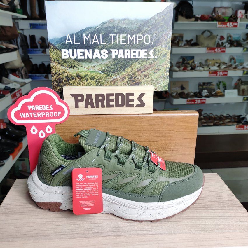 Paredes Insua LT25587 – Deportivo de trekking con membrana Waterproof y suela de tacos   VICKY  Zapatos