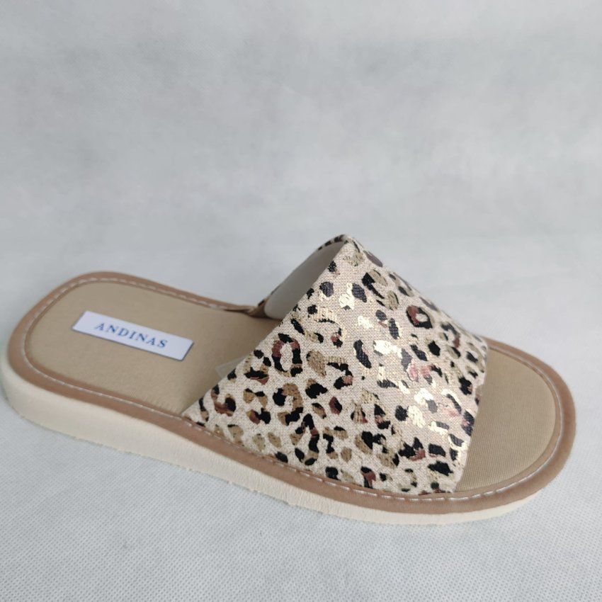 Zapatillas de Casa Mujer ANDINAS Pala Abierta Leopardo con Brillo – Ultraligeras Hechas en España