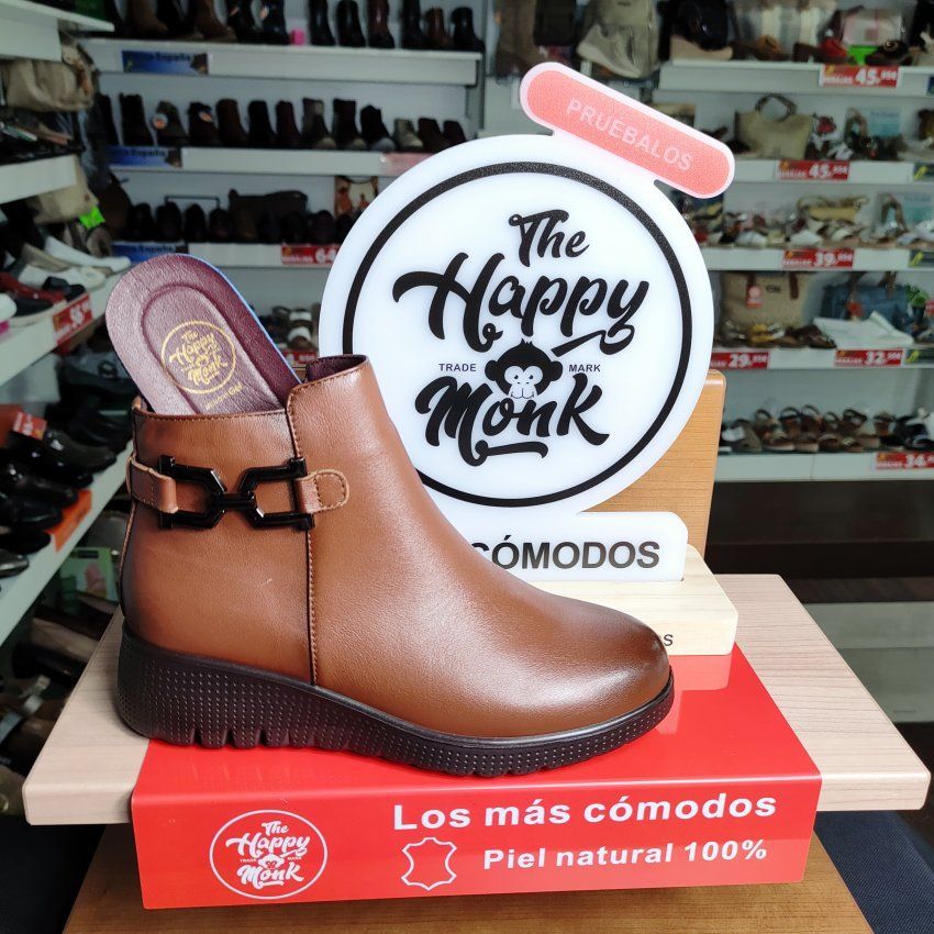 The Happy Monk – Botín  GRANADA 08 casual de mujer en piel con hebillas laterales y cuña baja   VICKY Zapatos