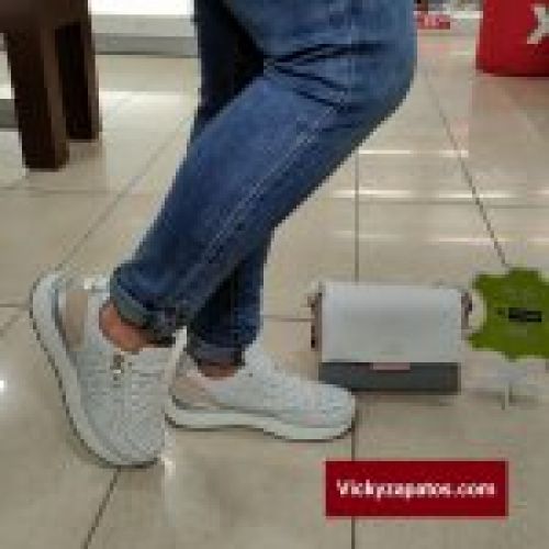 Deportivo Casual en Piel AMARPIES DA50 Colección Primavera Verano 23 Coslada
