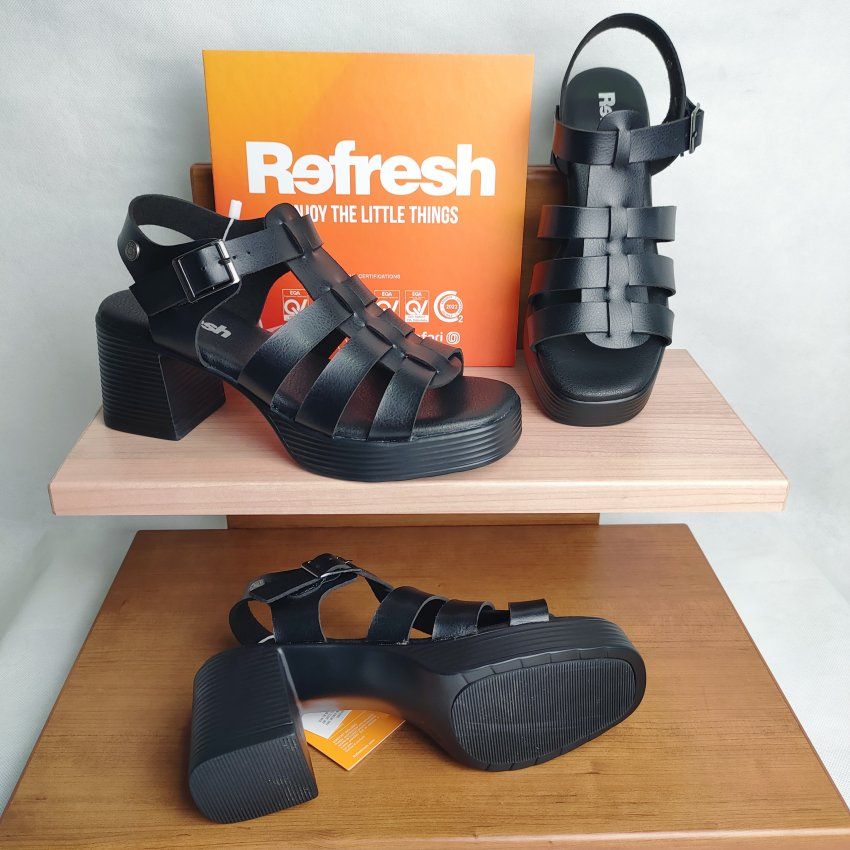 Sandalia Mujer REFRESH 175095 Negra con Plataforma y Tacón Medio – Vegana