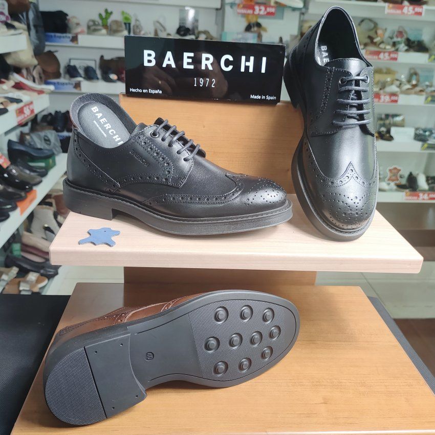 Zapato Confort de Piel Picado en Marrón y Negro BAERCHI 1162 DACIA | Vickyzapatos