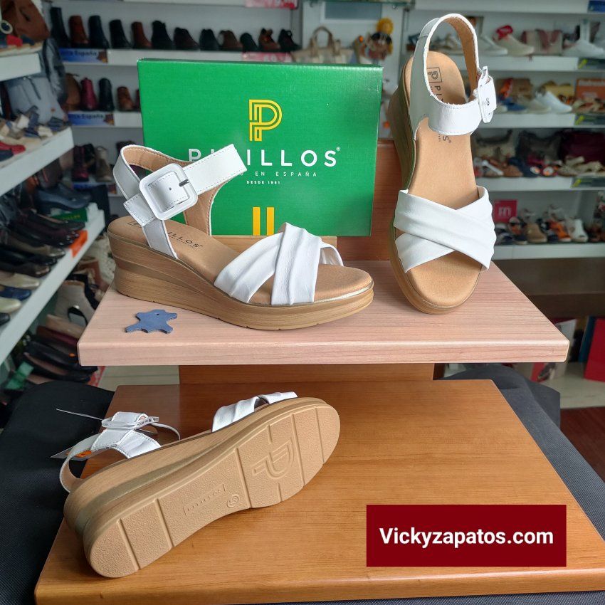 Sandalia de Piel con Hebilla Ajustable PITILLOS 10352 Hecho en España