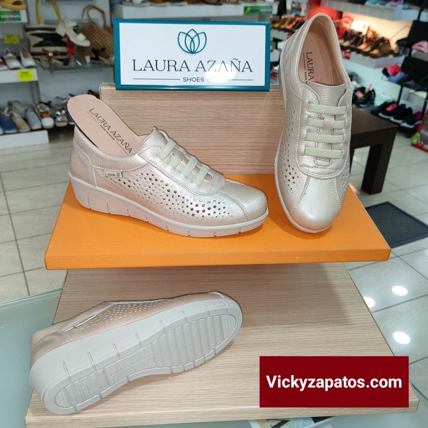 Deportivo Casual de Piel Troquelada Buen Precio LAURA AZAÑA 17189 Hechas en España Coslada