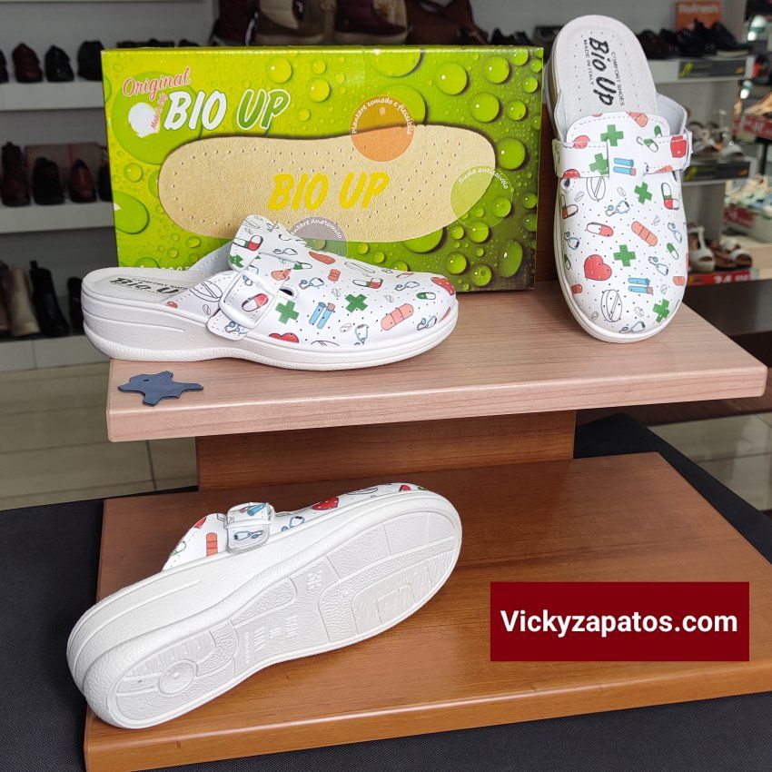 Zueco Profesional BIO UP 328 En Piel con Trabilla Ajustable Máxima Comodidad Pies Delicados Coslada