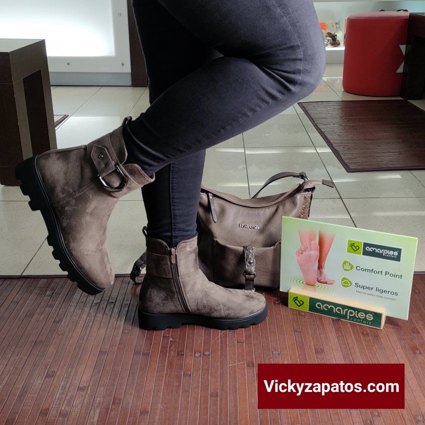 Botín de Plataforma Water Repellent con Cremallera AMARPIES 27215 Nueva Temporada Otoño Invierno