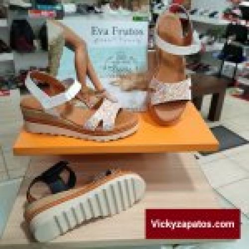 Sandalia en Piel y Planta de Gel Plana EVA FRUTOS 547 Hechas en España Primavera Verano 22 Coslada