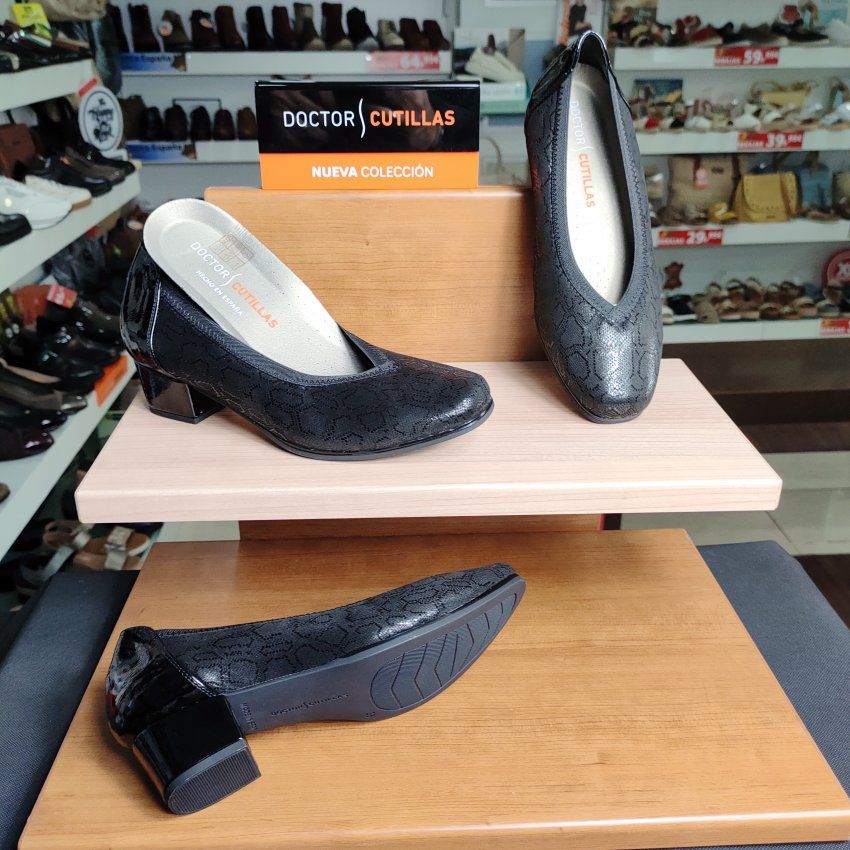 Doctor Cutillas 81762 – Salón de mujer en licra adaptable con plantilla extraíble confort absoluto    VICKY Zapatos