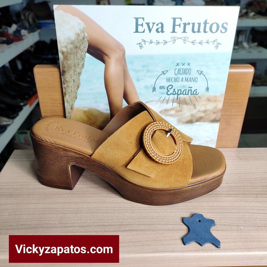 Zueco en Piel y Tacón Medio con Planta de Gel EVA FRUTOS E29 Hechas en España