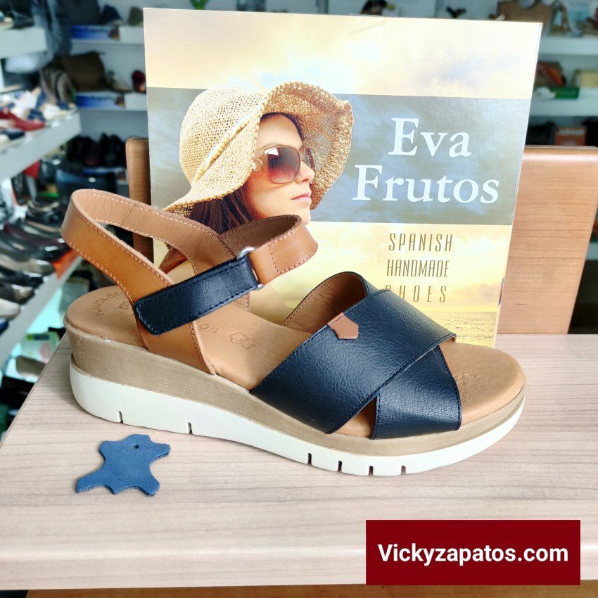 Sandalia en Piel y Planta de Gel EVA FRUTOS E22 Cuña Media Hechas en España