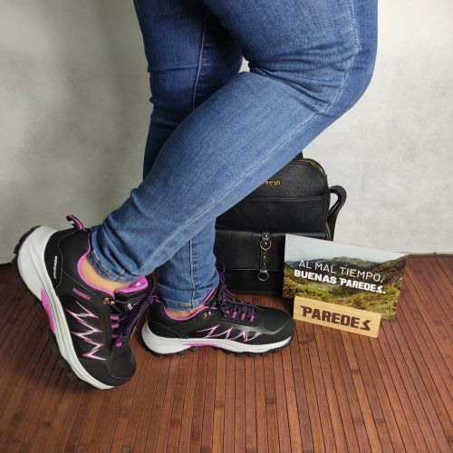 Zapatilla Trekking Mujer PAREDES ARAMA LT26108 Negro