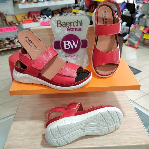 Sandalias cómodas para pies delicados