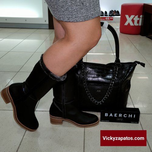 Compra calidad, en botas de cuero, made in Spain
 
Vendemos botas de prestigiosas firmas nacionales, que apuestan por calidad en tejidos, formas y acabados